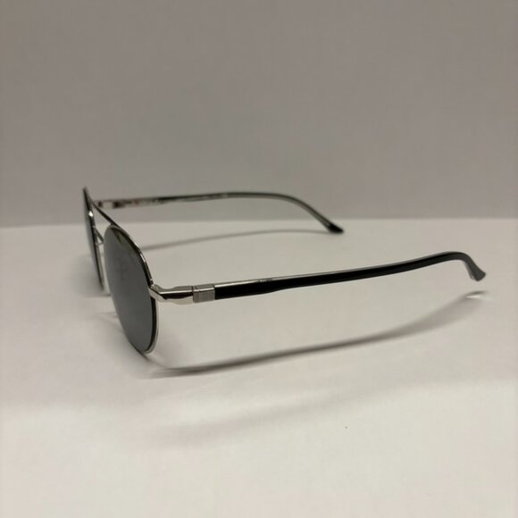 Strack Eyewear - Picture 3 of 7